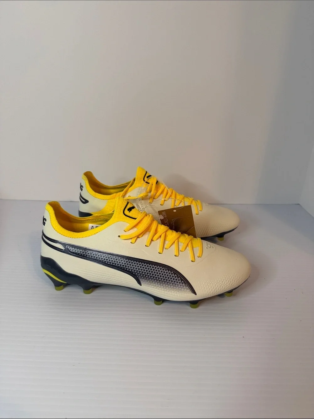 Puma King Ultimate Women's Size 8 Off White Soccer Cleats 107565-03 New